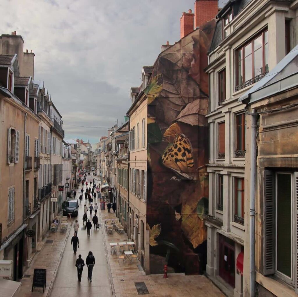 Memoire d’automne, Dijon, France | Butterfly mural by street artist Mantra