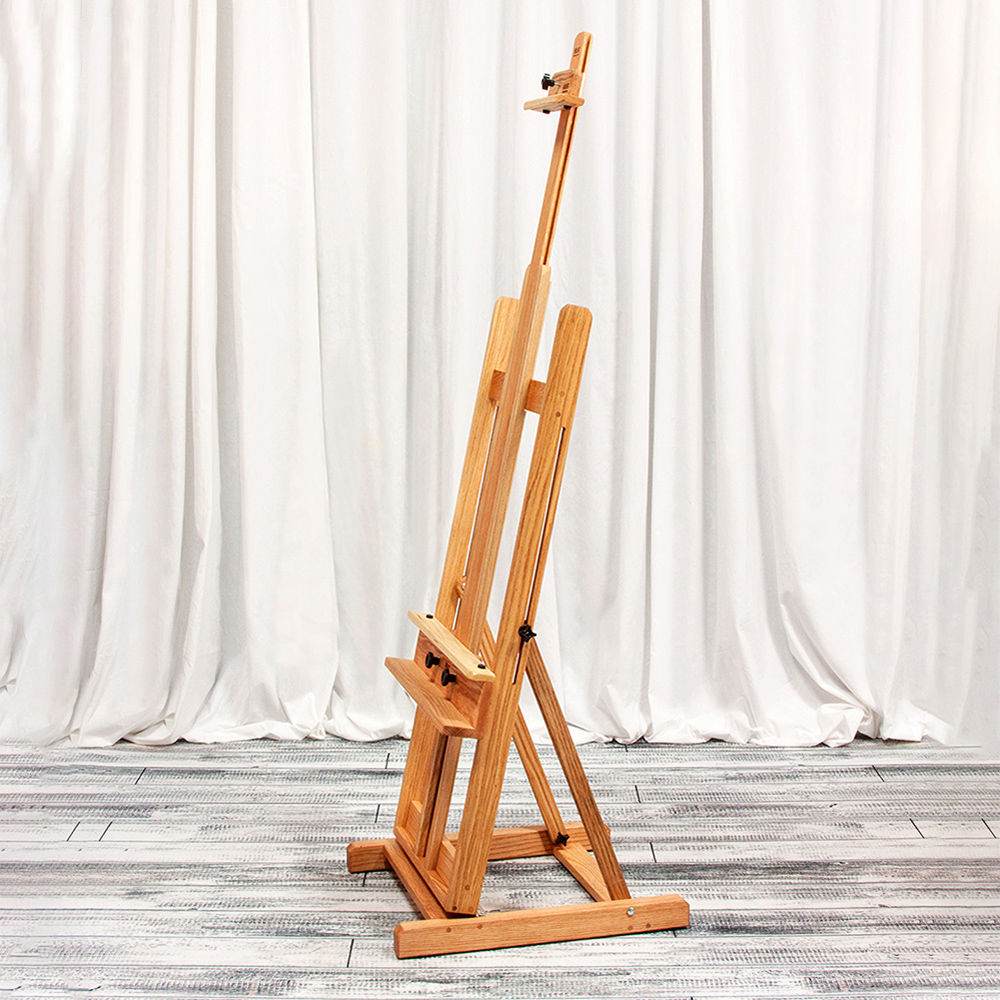 Classic Dulce Oak Studio Easel by BEST