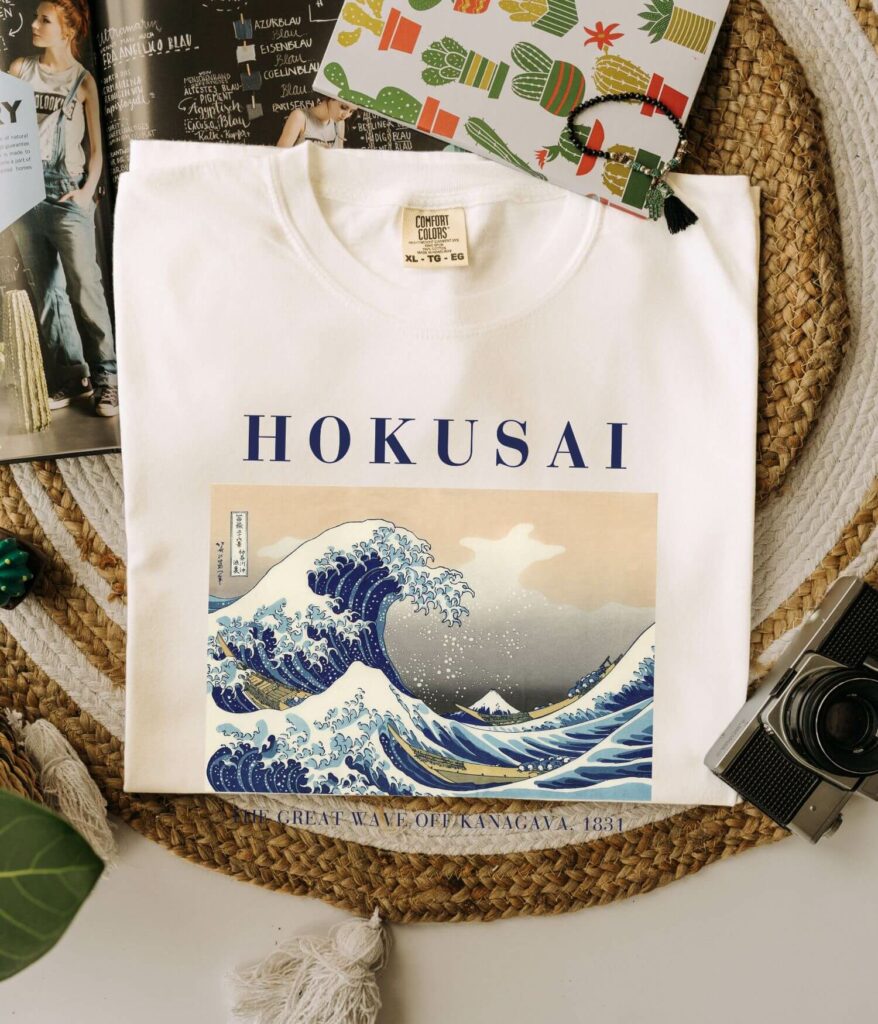Hokusai The great wave Art Shirt by ChicArcade